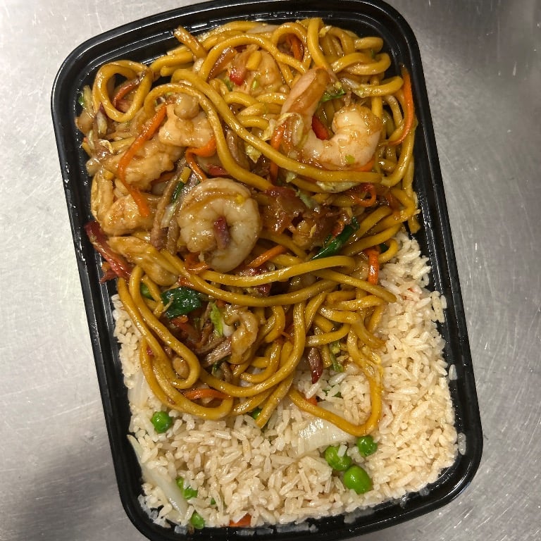 C 本楼捞面<br>C33. House Special Lo Mein