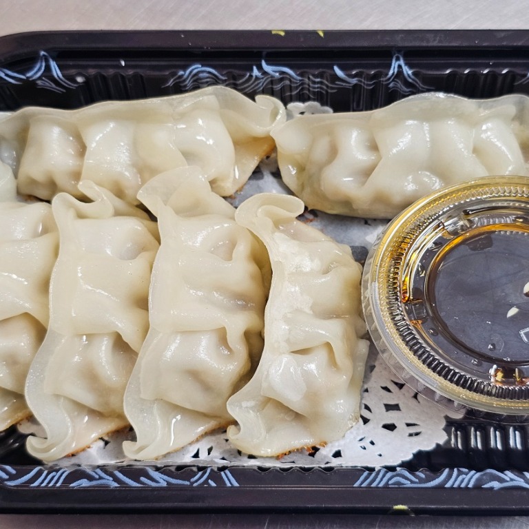 Pork Gyoza (6)