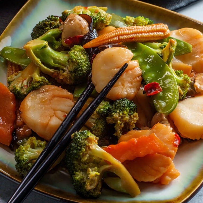 72. Scallops w. Garlic Sauce
