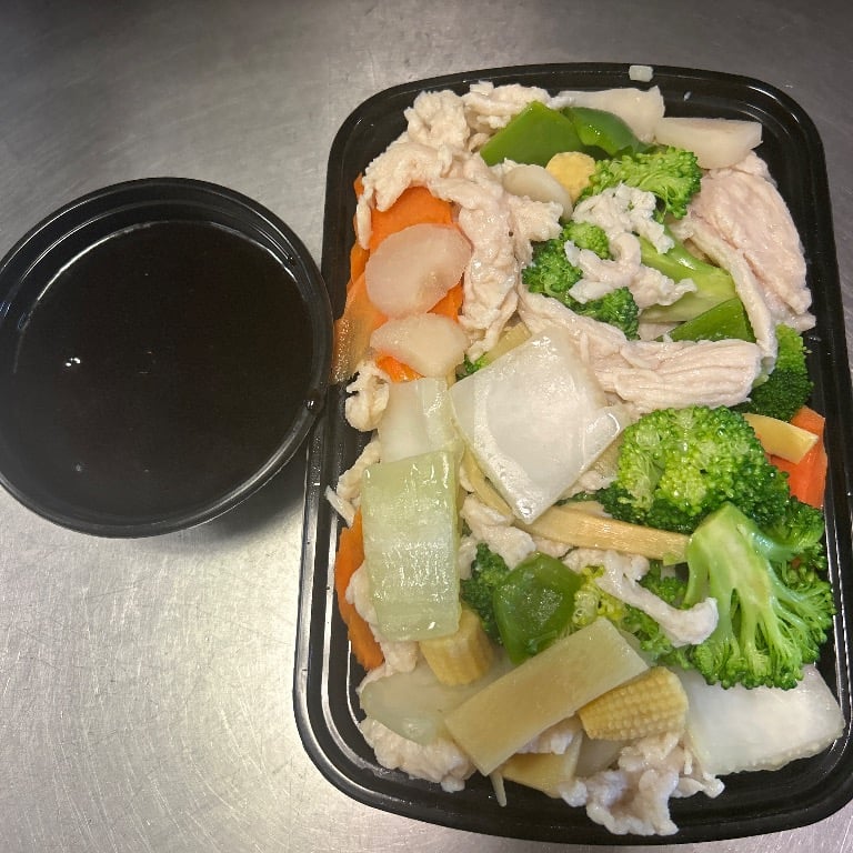 水煮什菜鸡<br>D 5. Steamed Chicken w. Mixed Vegetables