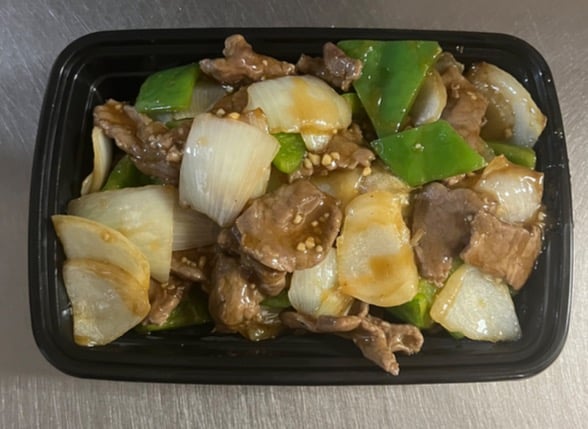 Beef w. Green Peppers & Onions