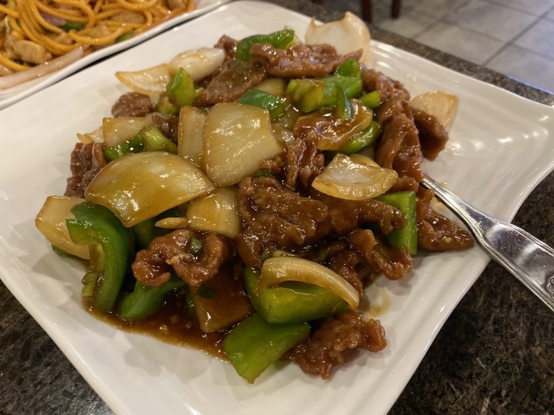 B1. Beef with Pepper & Onion Image
