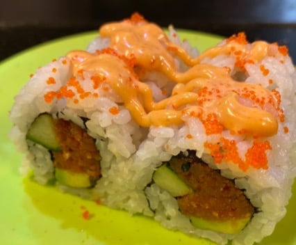 Spicy Tuna Roll (8 pcs)