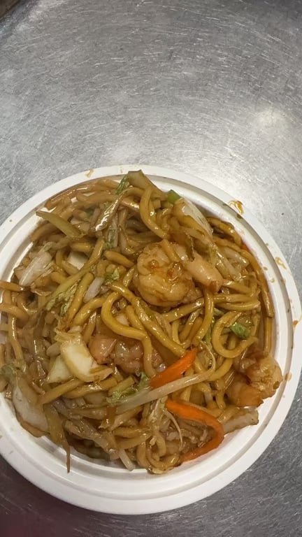36. Shrimp Lo Mein 虾捞面