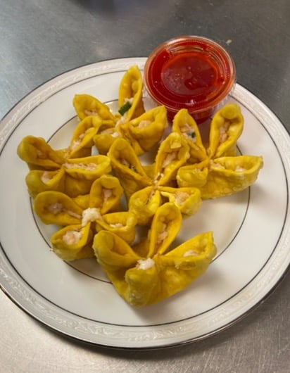 Crab Rangoon (6)