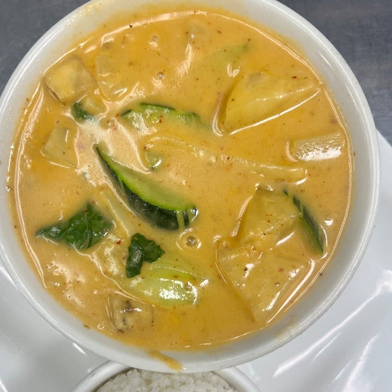 Thai Red Curry Lunch