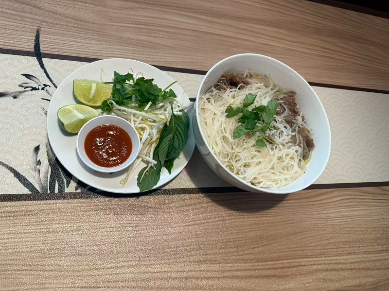 Pho - Vietnamese Noodles Soup