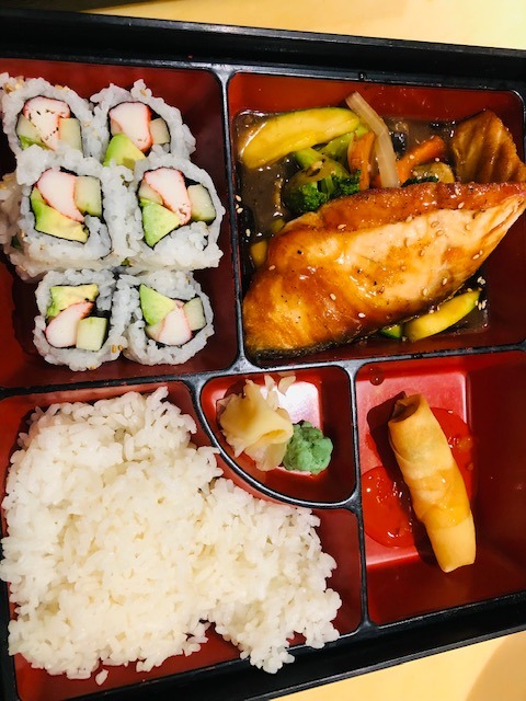 B4. Salmon Hibachi Bento Box