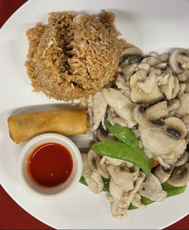 L4. 蘑菇鸡 Moo Goo Chicken