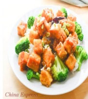 C34 General Tso's Tofu Combo左宗豆腐