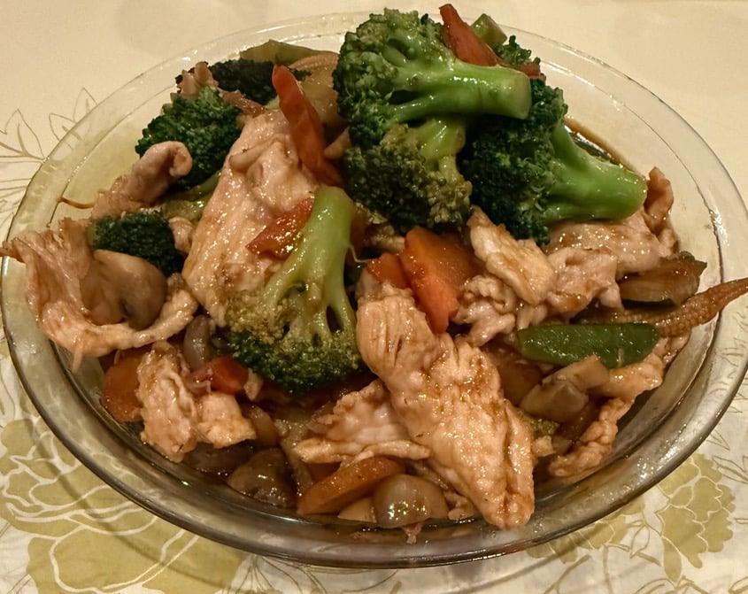 105. Pan Fried Noodle w. Chicken