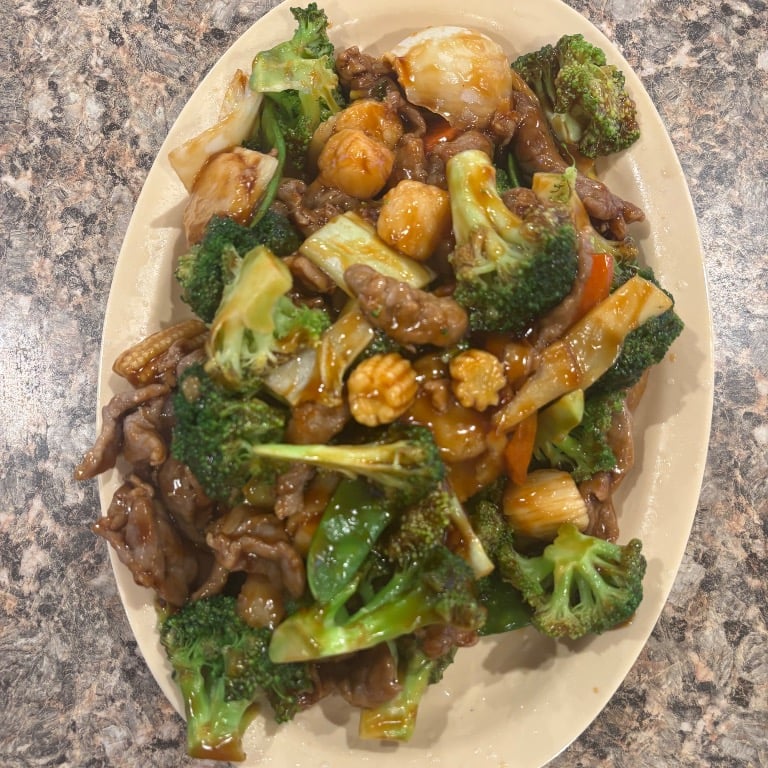 S 6. 干贝牛 Scallop Beef Combination