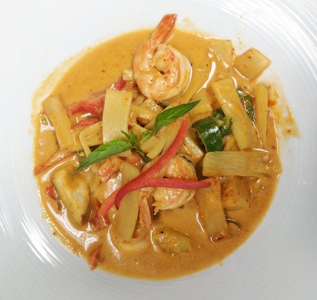 C3. Red Curry