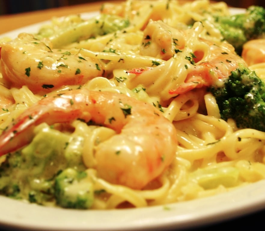 SHRIMP ALFREDO Image