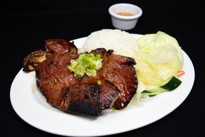 54. Com Suon Nuong/ Flame Broiled Pork Chop