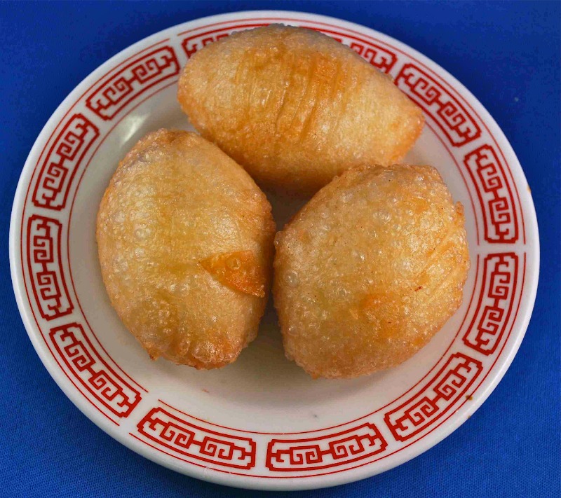 咸水角 Fried Mixed Dumpling