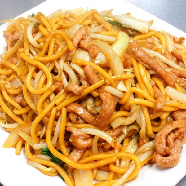 C12. CHICKEN LO MEIN