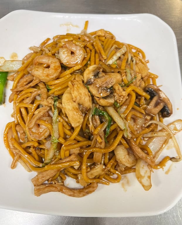 106. Combination Lo Mein