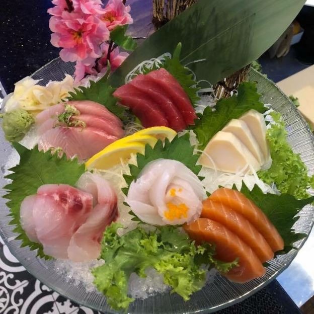 1. Sashimi Dinner