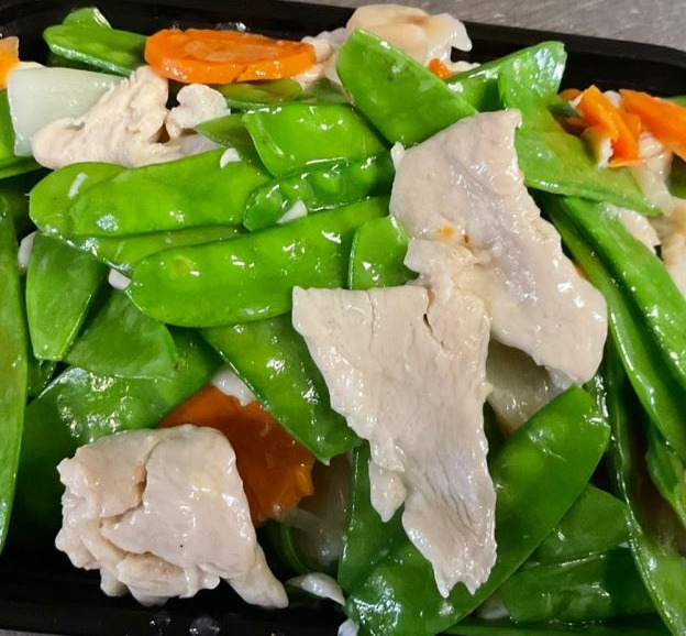 L8. Chicken with Pea Pods 豆芽鸡