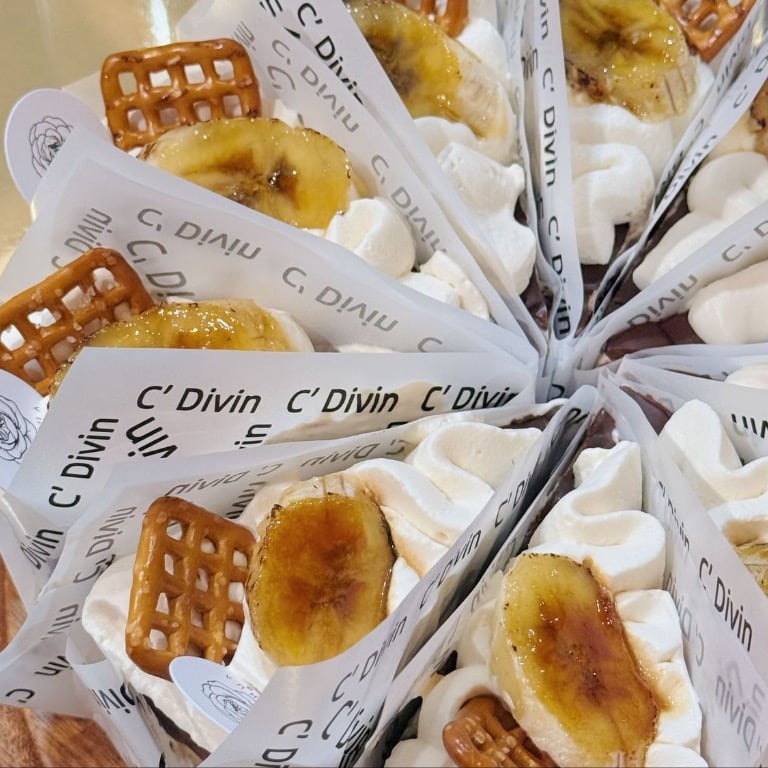 Caramel Banana Cake