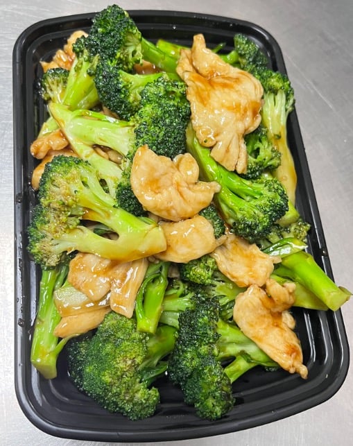 C8. Chicken w. Broccoli