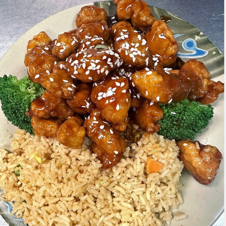 L18. Sesame Chicken