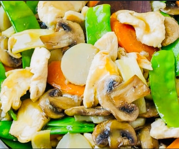 47. Moo Goo Gai Pan