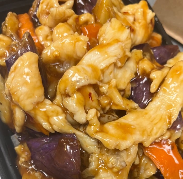 91. Chicken Eggplant w. Garlic Sauce