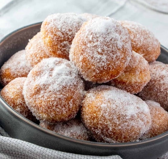 10. Sugar Donuts (10)