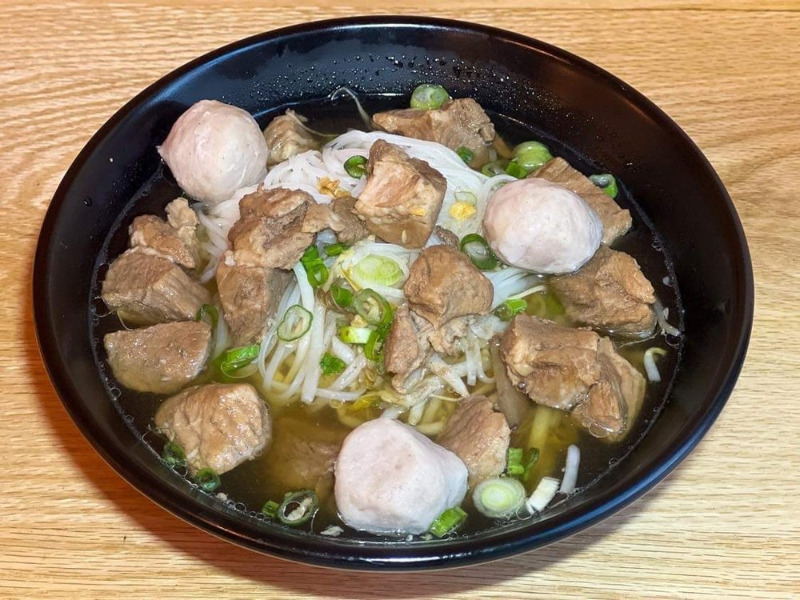 Thai Brased Pork Noodle Soup