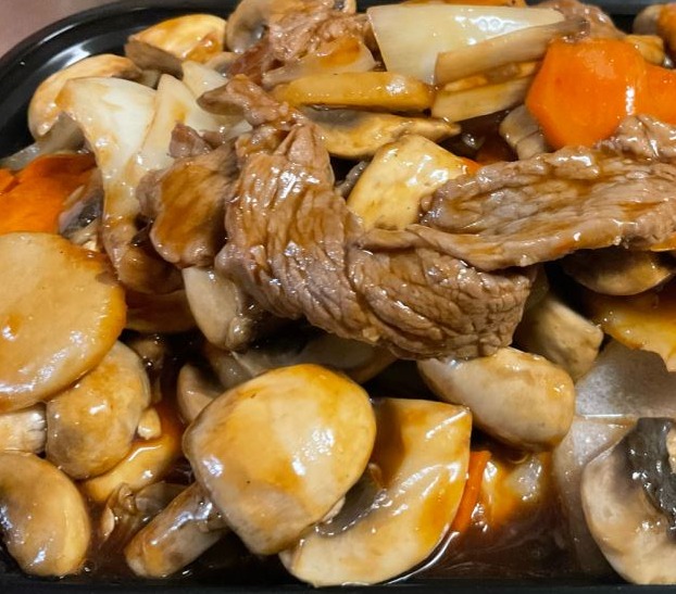 BF6. Mushroom Beef 蘑菇牛