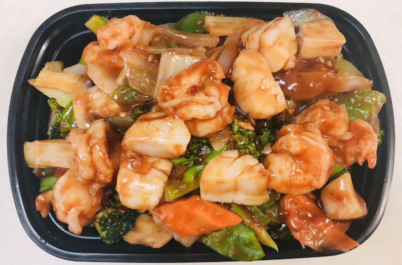 S16. 四川干贝虾 Shrimp w. Scallop w. Szechuan Style