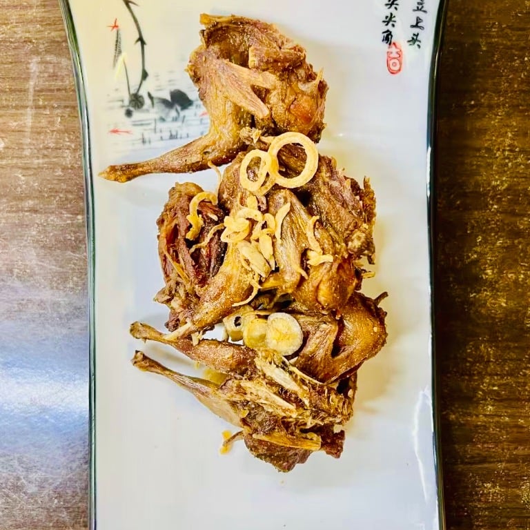 椒盐鹌鹑 Quail with Salt & Pepper
