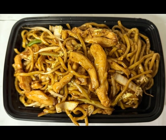 鸡捞面 81. Chicken Lo Mein