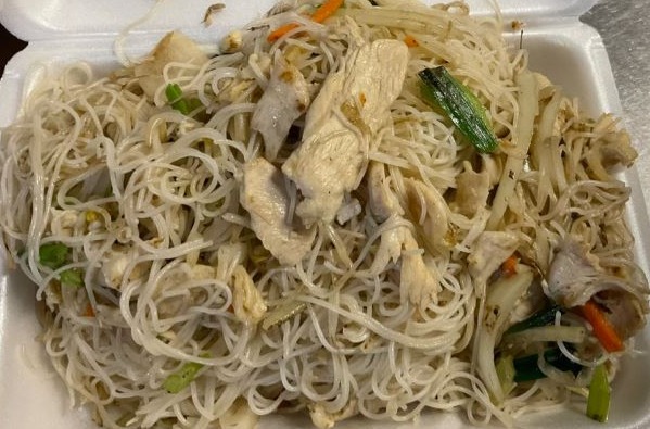 RN8. Chicken Rice Noodle 鸡米粉