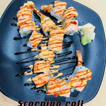 Sakura Ya - Las Vegas | Scorpion Roll (2-rolls combo) | Signature Rolls