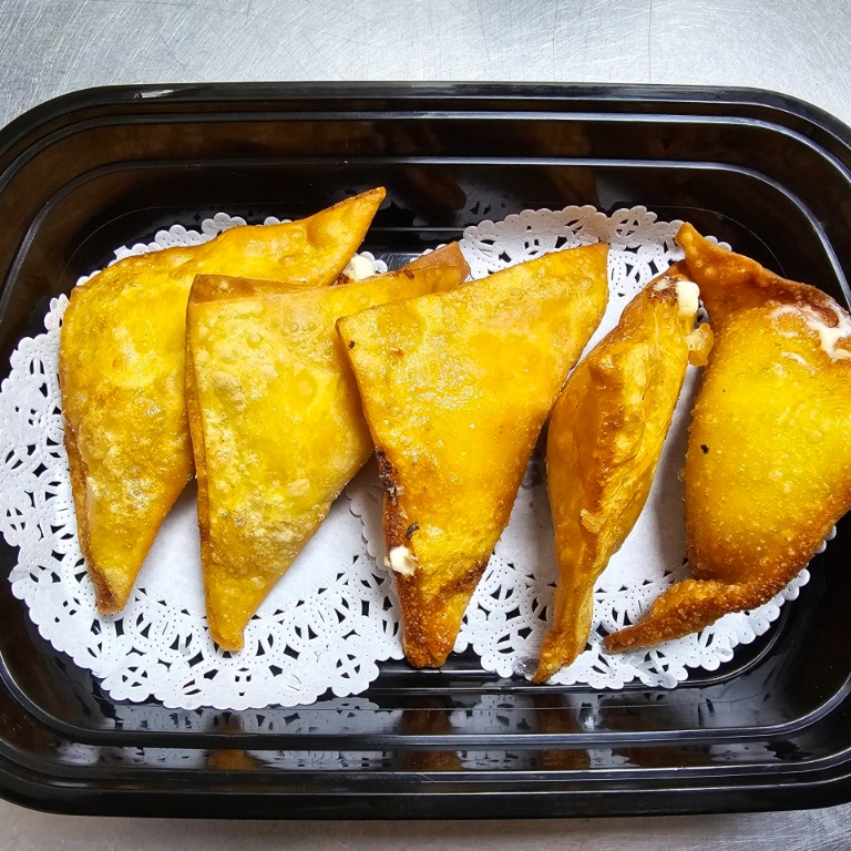 Crab Rangoon (5)