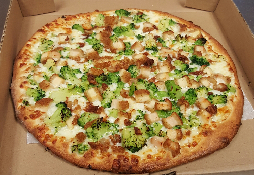 #6 Chicken-broccoli Pizza Image