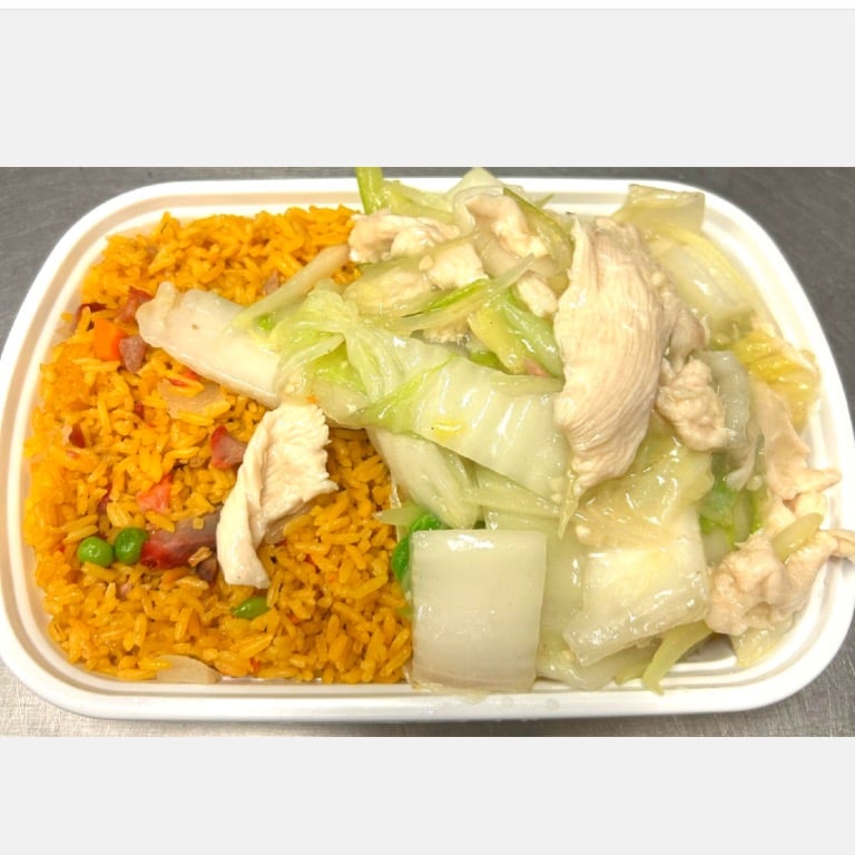 C22. Chicken Chow Mein