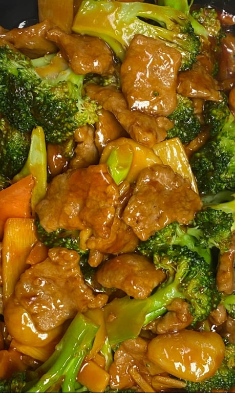 D 5. Beef with Broccoli