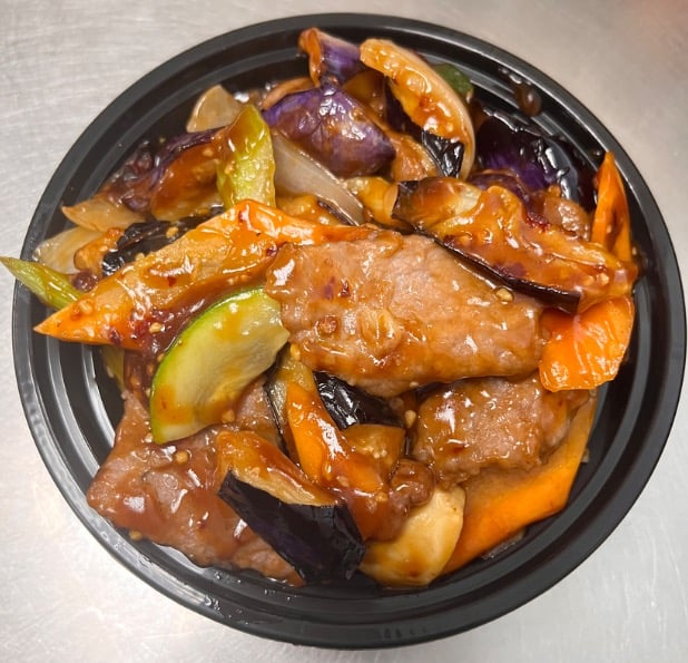 Eggplant w. Beef in Garlic Sauce