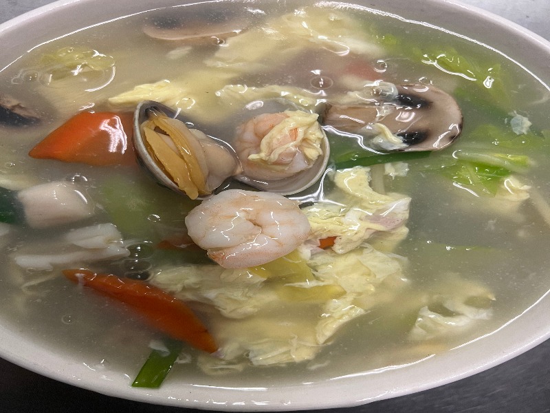 43. Chinese Gravy and Seafood Noodle Soup Image