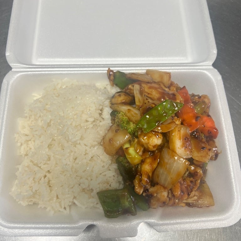 L21. Hunan Chicken