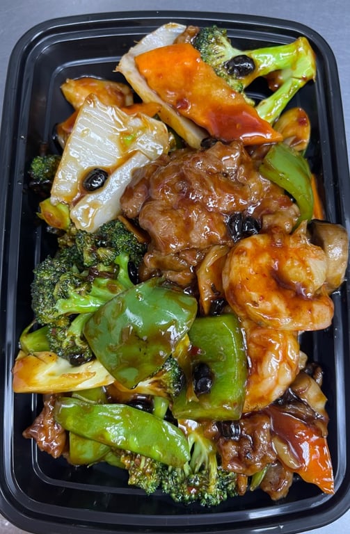 Hunan Beef & Shrimp 湖南牛虾 大