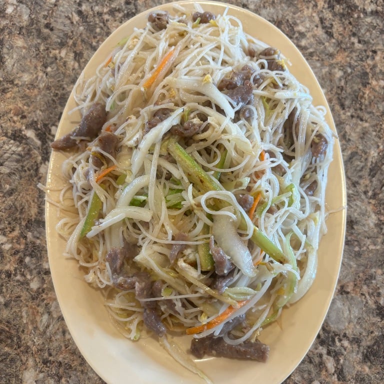 75. 牛肉米粉 Beef Mai Fun