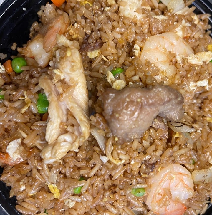 R06. Combination Fried Rice