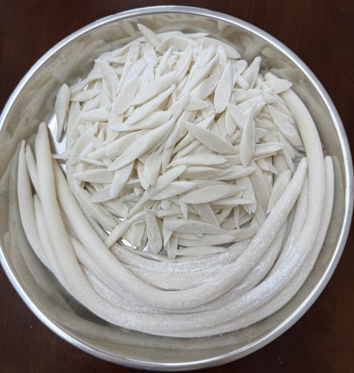 圆仔(一磅) Hua Du Glutinous Rice Balls (Per Pound)