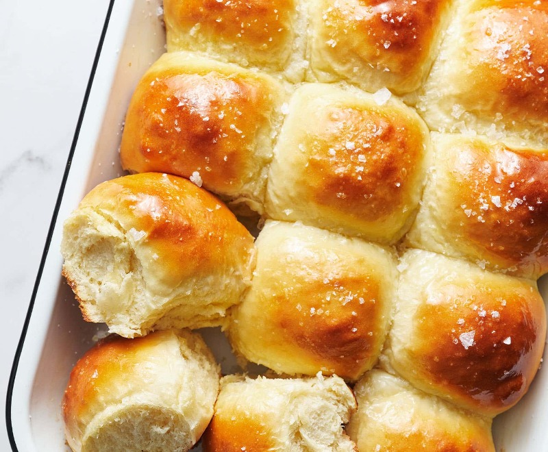 Yeasted Bread Rolls