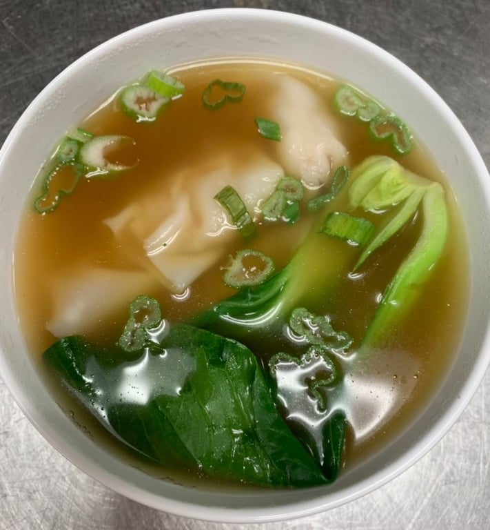 21. Wonton Soup 云吞汤